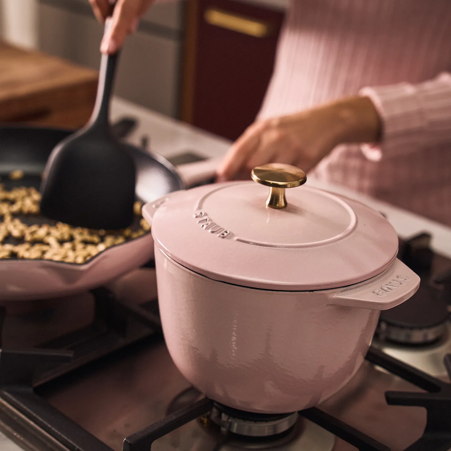 Staub Petite Round Oven, 1.5 qt.