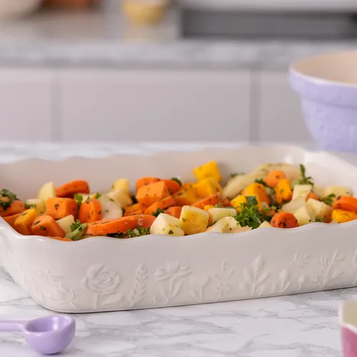 Mason Cash In the Meadow Large Rectangular Baker