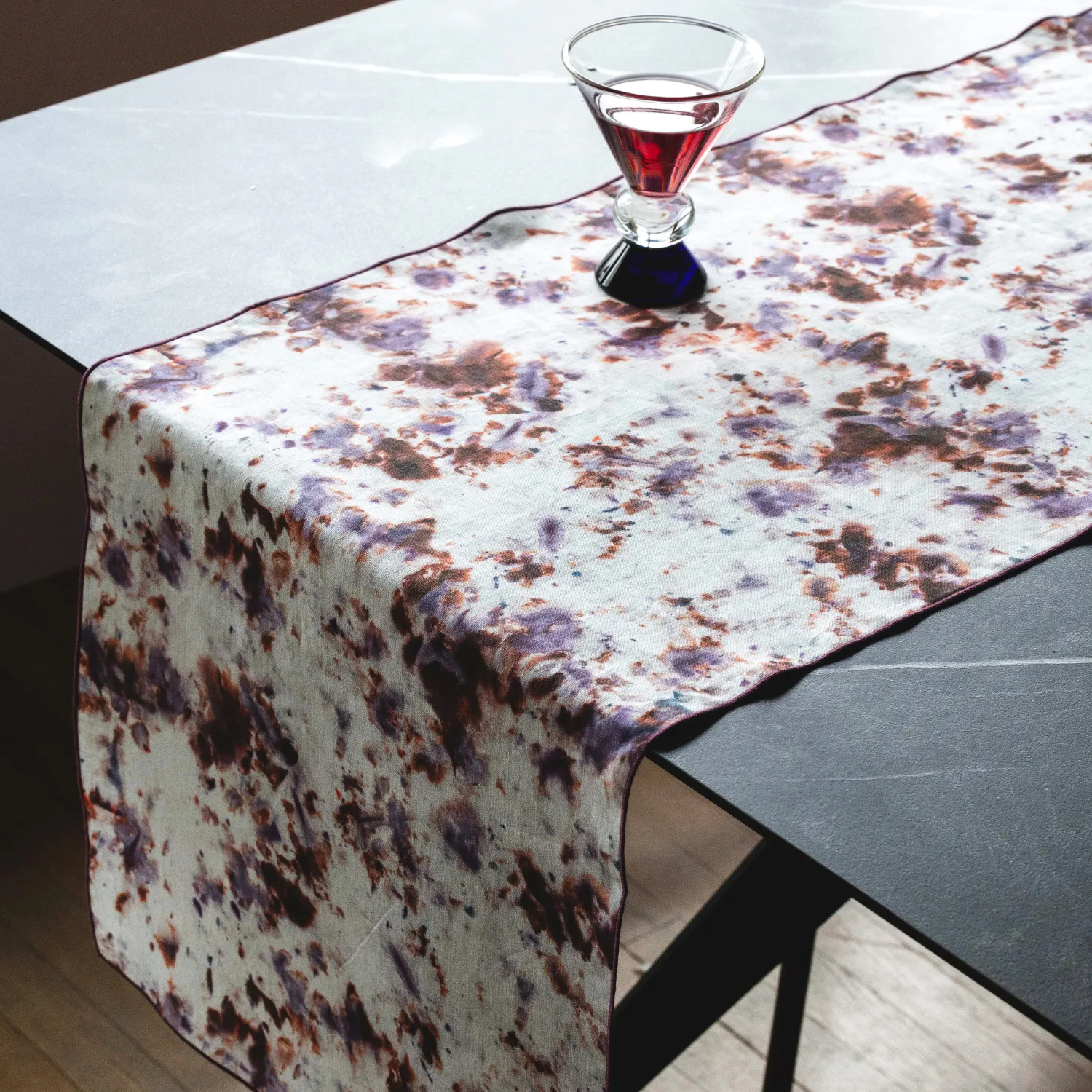 Goldie Home Marble Runner, 90" x 16"