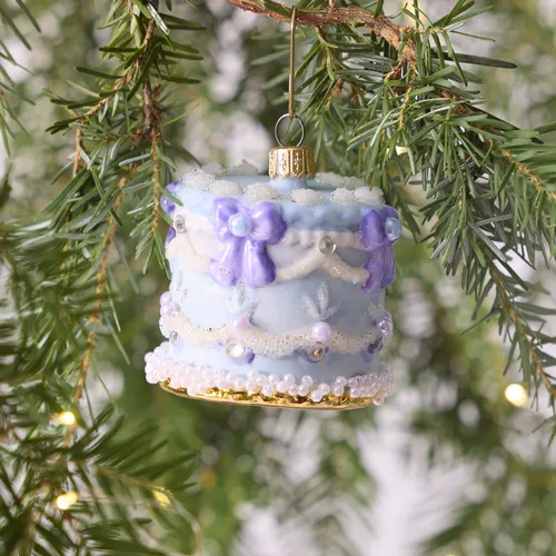 Sur la table Vintage Pink Cake Ornament