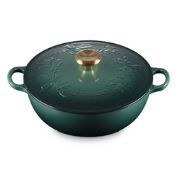 Le Creuset Holly Traditional Chef