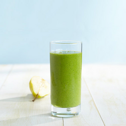 Kale and Pear Green Smoothie
