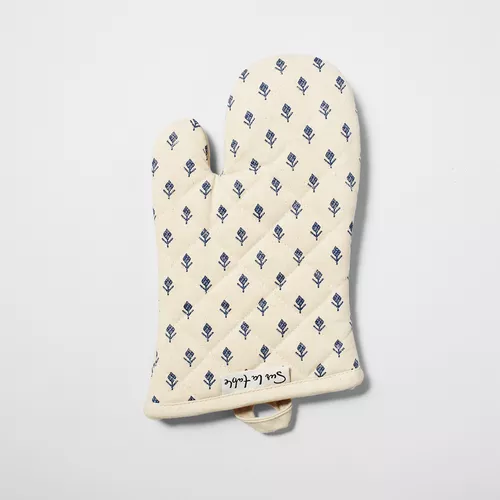 Oven Mitts & Pot Holders