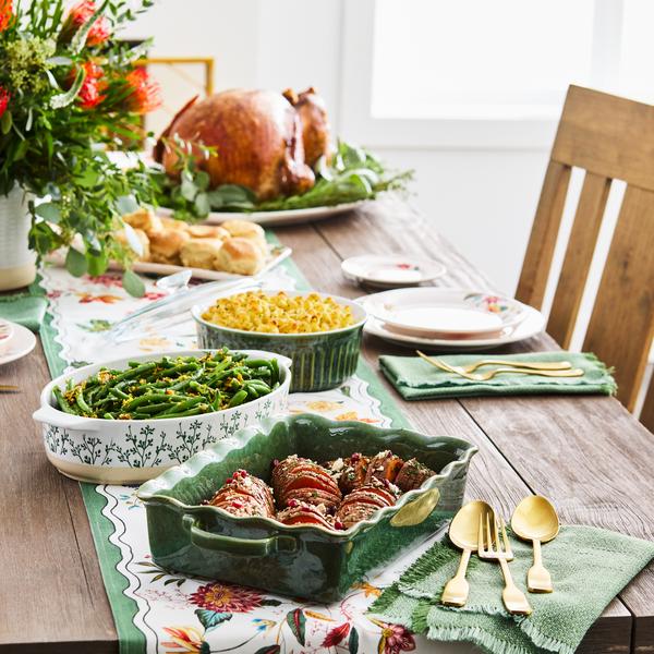 Sur La Table Wavy Rectangular Baker, 4.7 qt. - thumbnail 5