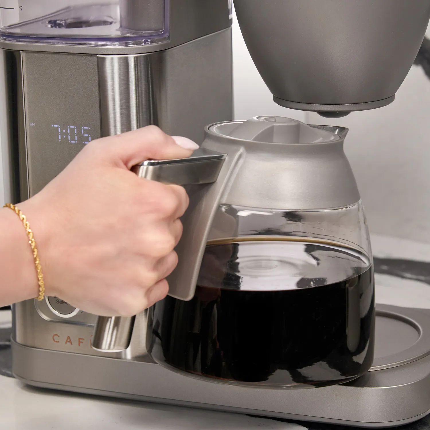 CAFÉ™ Specialty Drip Coffee Maker with Glass Carafe