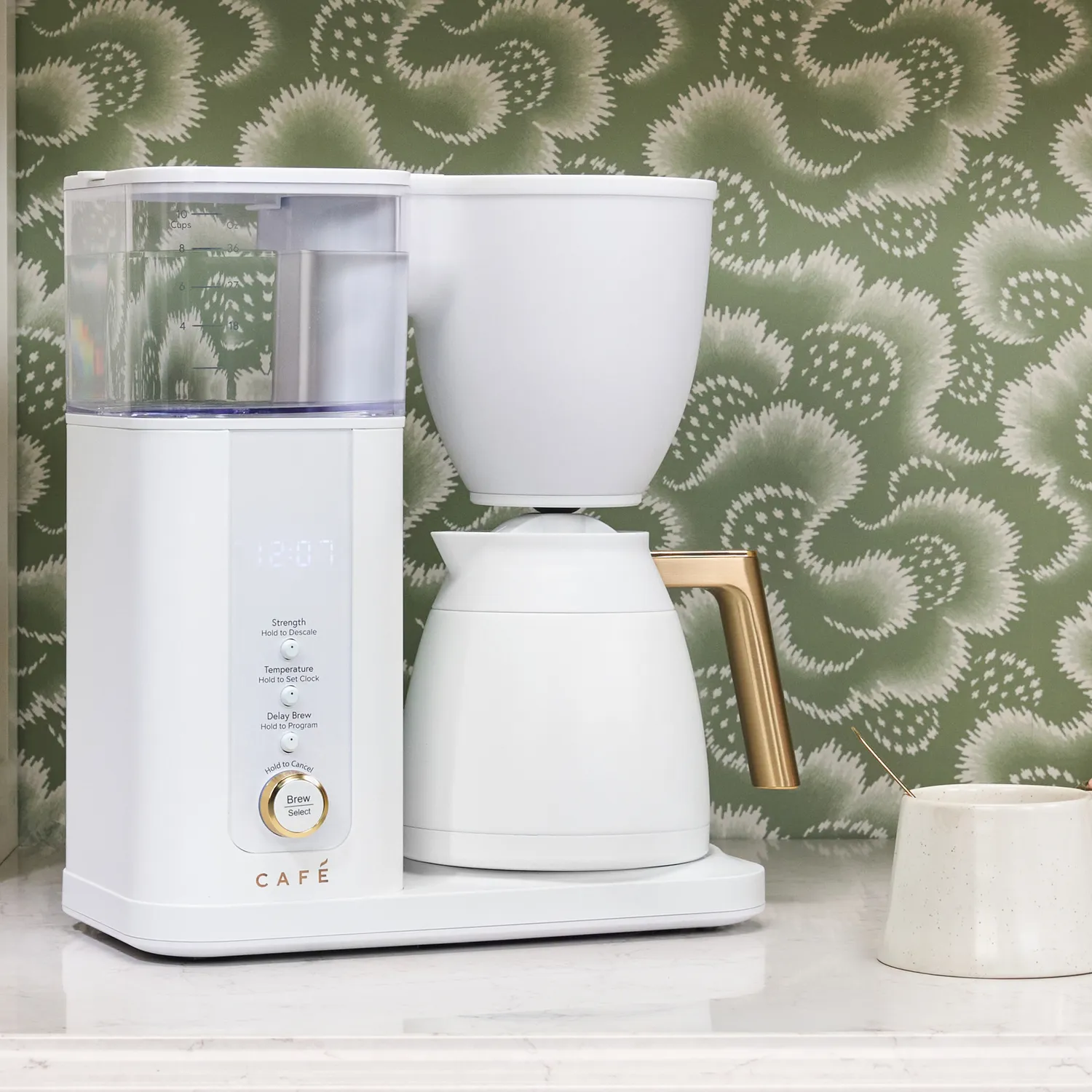 CAFÉ™ Specialty Drip Coffee Maker