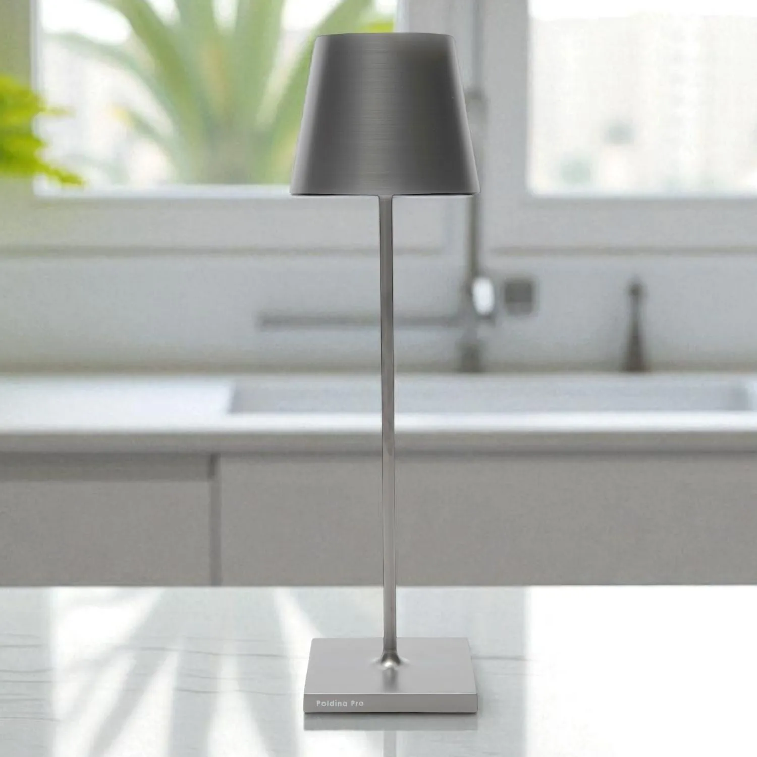 Zafferano Poldina Pro Indoor/Outdoor Cordless Table Lamp