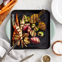 Le Creuset Square Grill Pan, 9.5&#34;