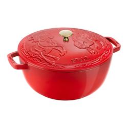 Staub Essential French Oven with Horse Lid, 5 qt.  Great quality product