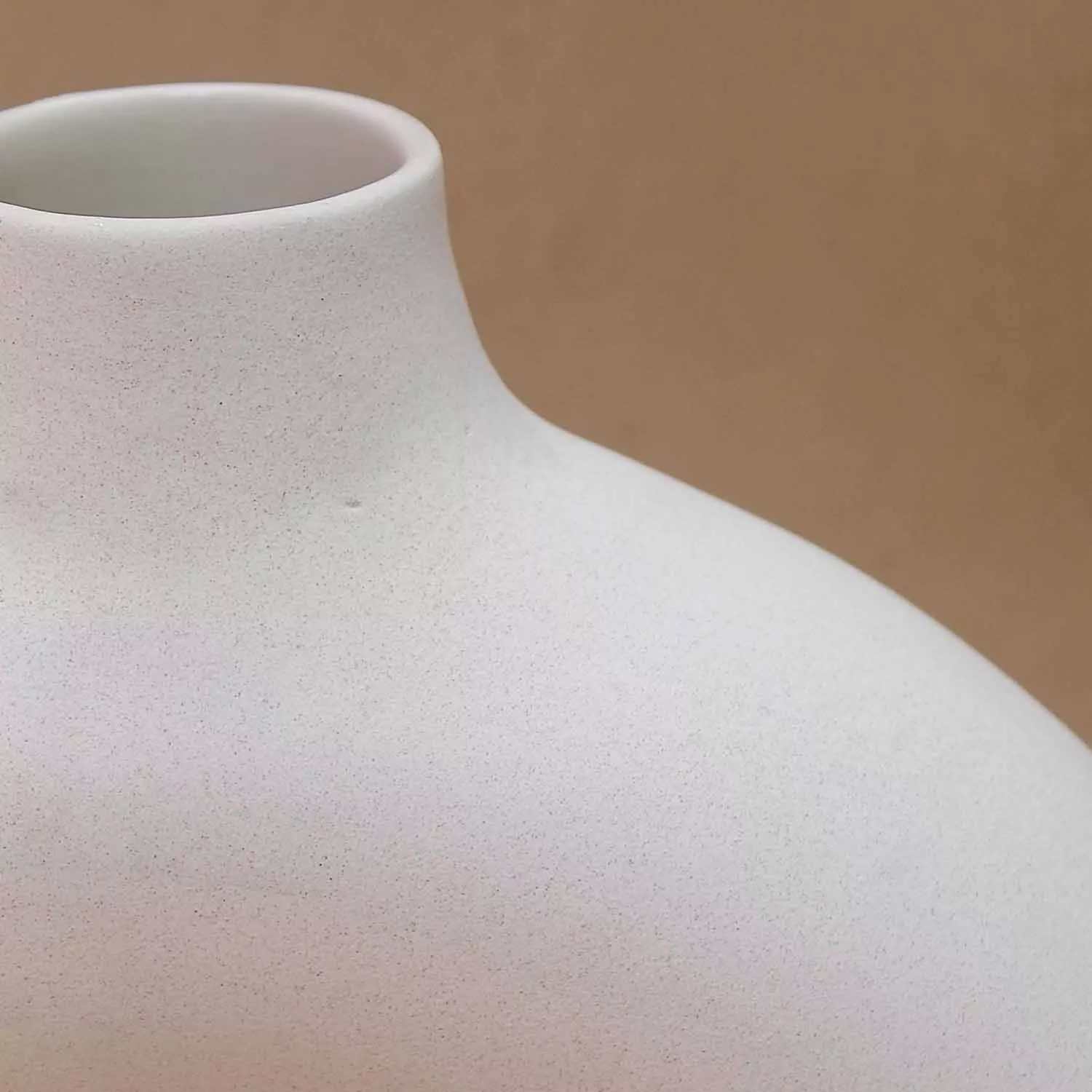Osmos Studio Off-White Big Polo Vase