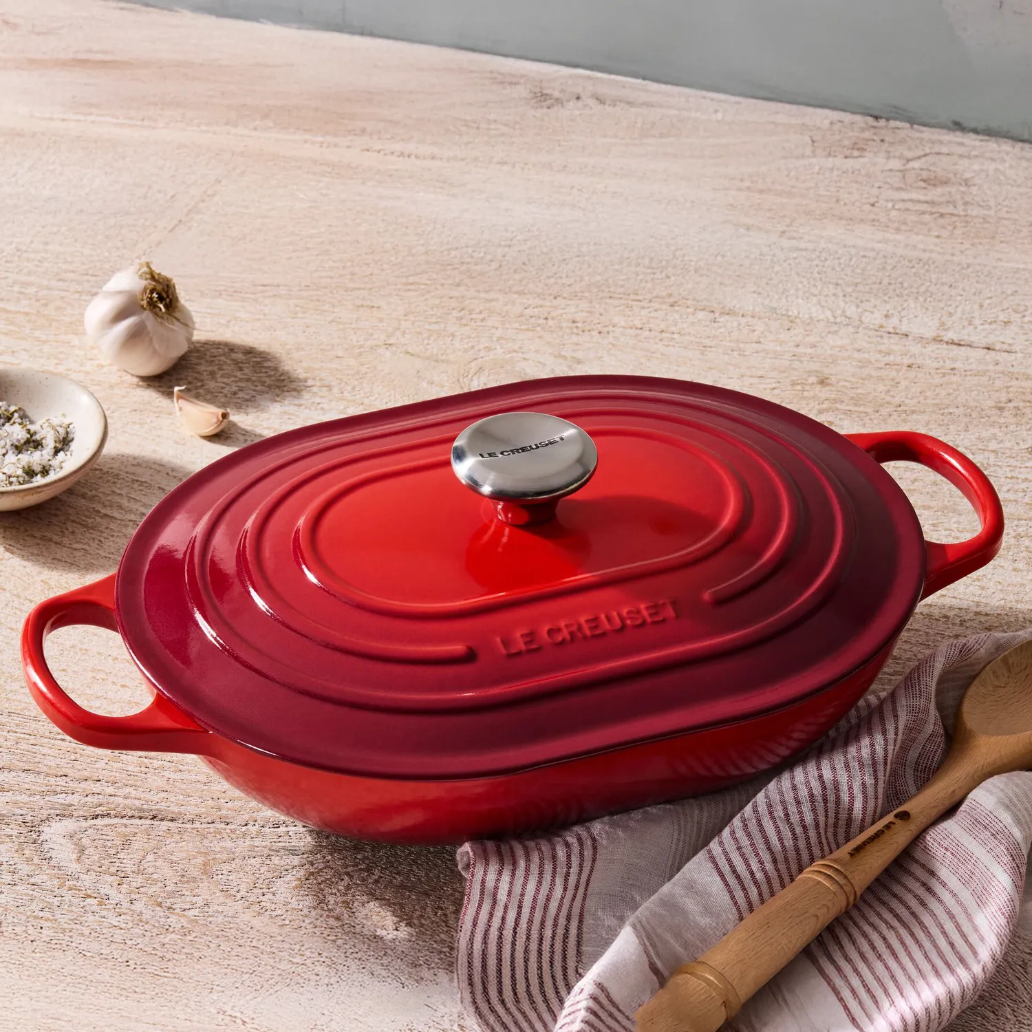 Le Creuset Signature Oval Casserole, 3.75 Qt.