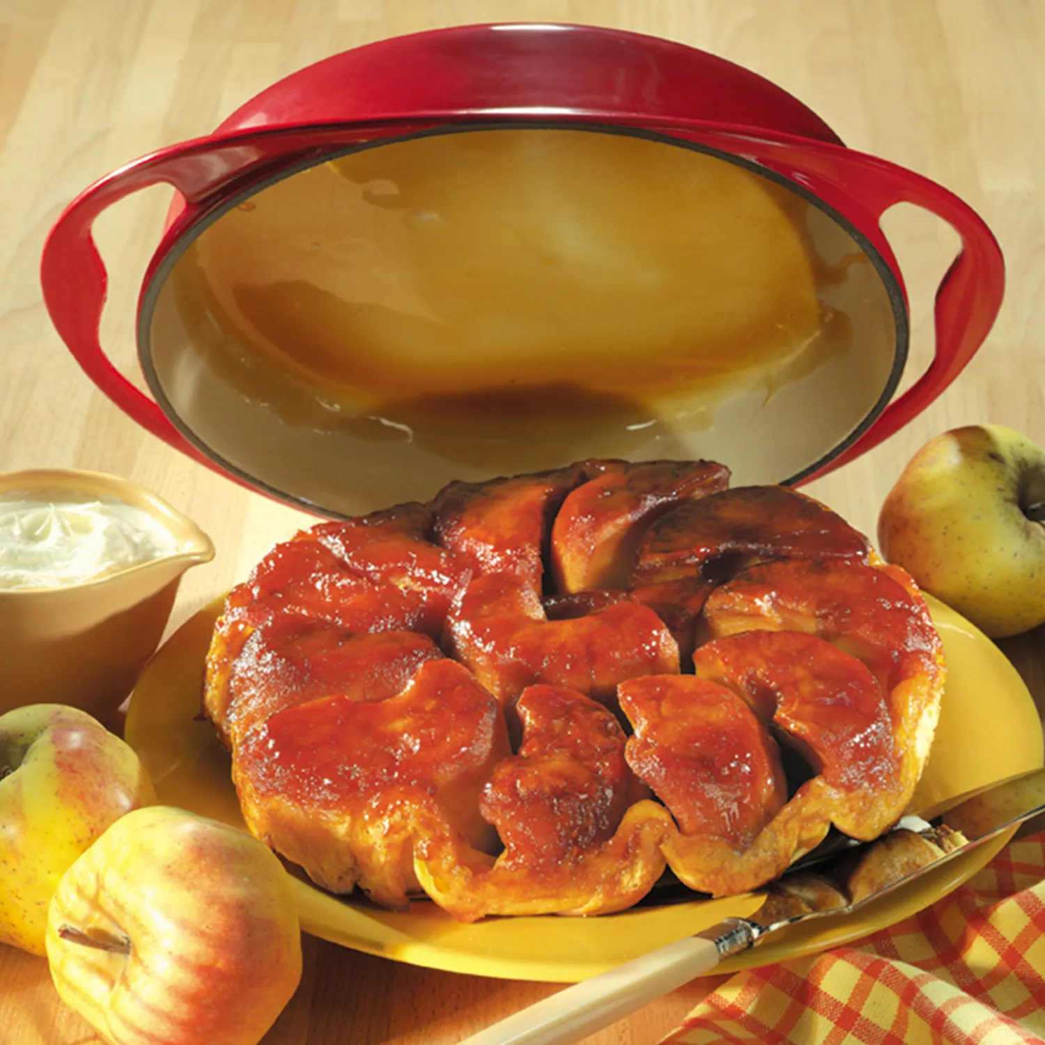 Le Creuset Heritage Tarte Tatin Dish, 2 qt.