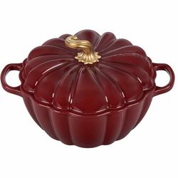 Le Creuset Enameled Cast Iron Pumpkin Cocotte, 4 Qt. Such a cool pot!