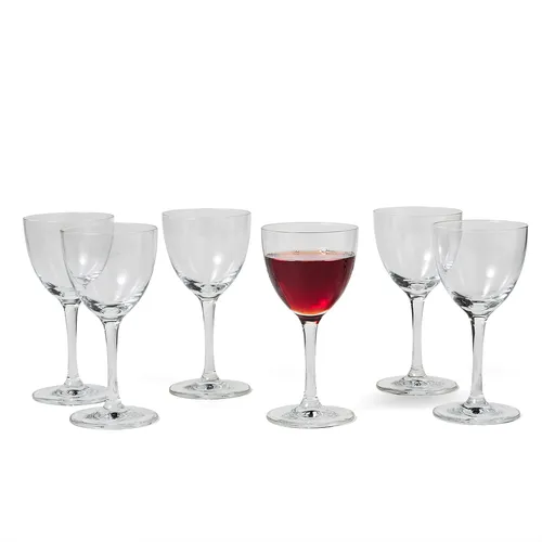 Sur la table Chateau Nick & Nora Cocktail Glasses, Set of 6