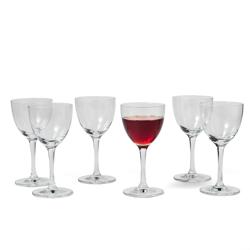 Sur la table Chateau Nick & Nora Cocktail Glasses, Set of 6