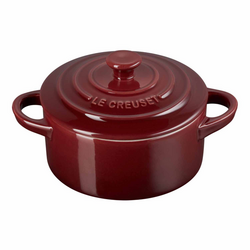 Le Creuset Signature Petite Cocotte, 8 oz. Love the color 