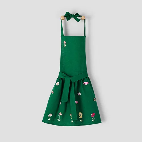 Sur La Table Orchid Children’s Apron