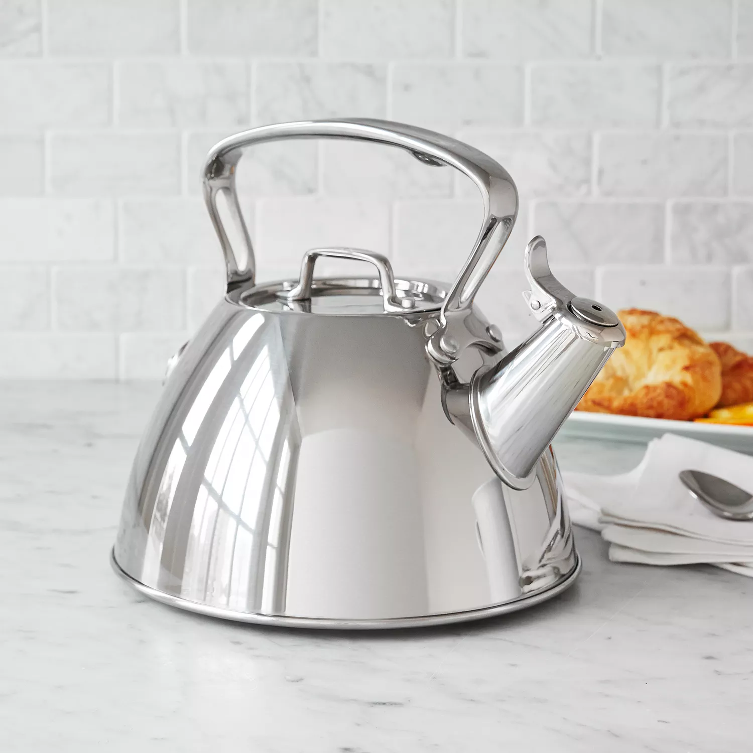  All-Clad Specialty Stainless Steel Tea Kettle 2 Quart Induction  Pots and Pans, Cookware Silver : Everything Else
