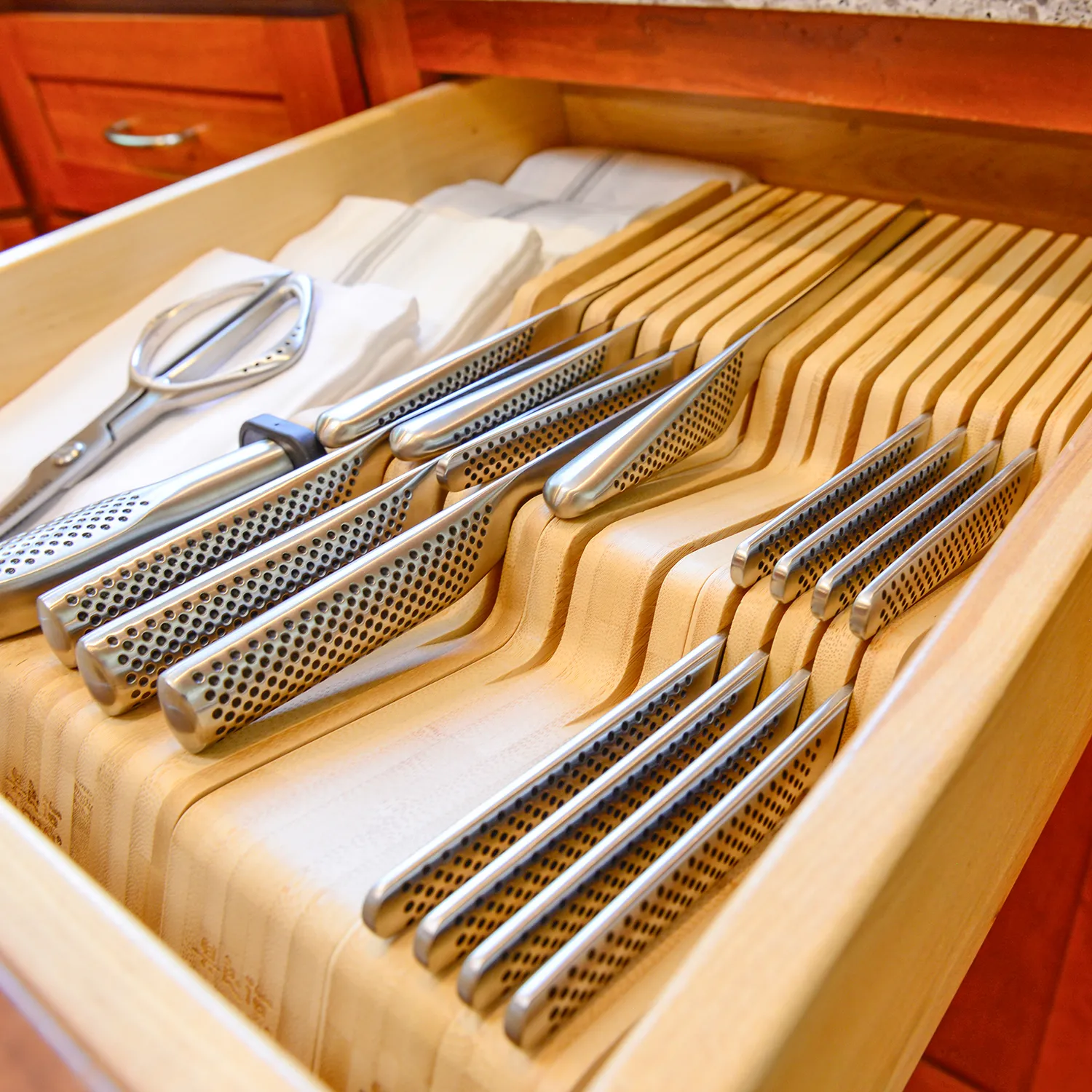 Global Seiso Element 9-Piece Steak Knife Set