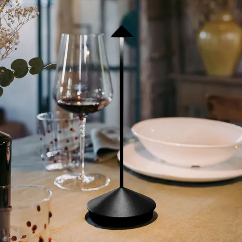 Zafferano Pina Pro Table Lamp