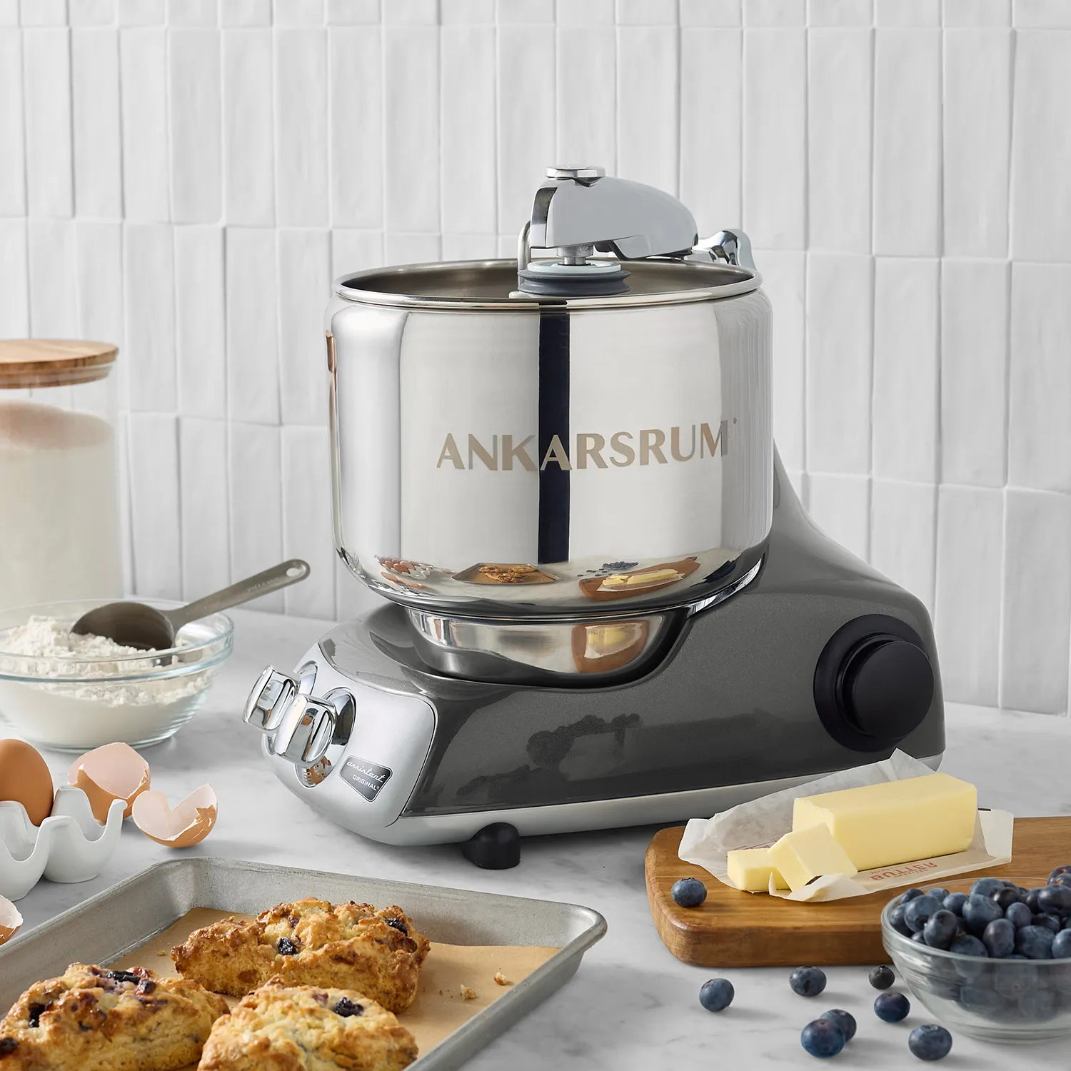 Ankarsrum Assistent® Original Stand Mixer, 7 Qt. 