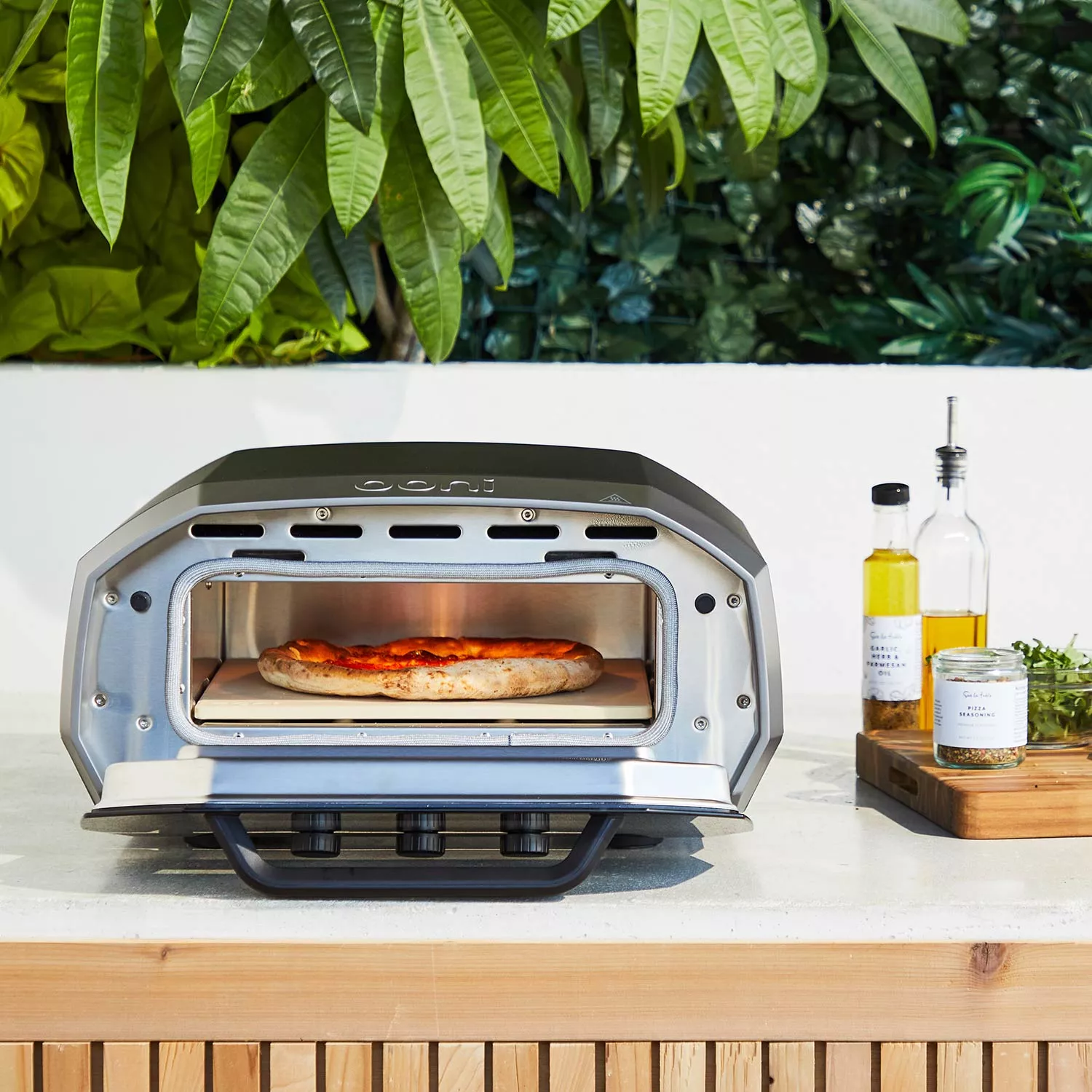 Ooni Volt 12 Electric Pizza Oven - Electric Versatile Pizza Oven -  Stonebaked Pizza - Indoor and Outdoor Pizza Maker - Portable Pizza Oven -  Cook 12