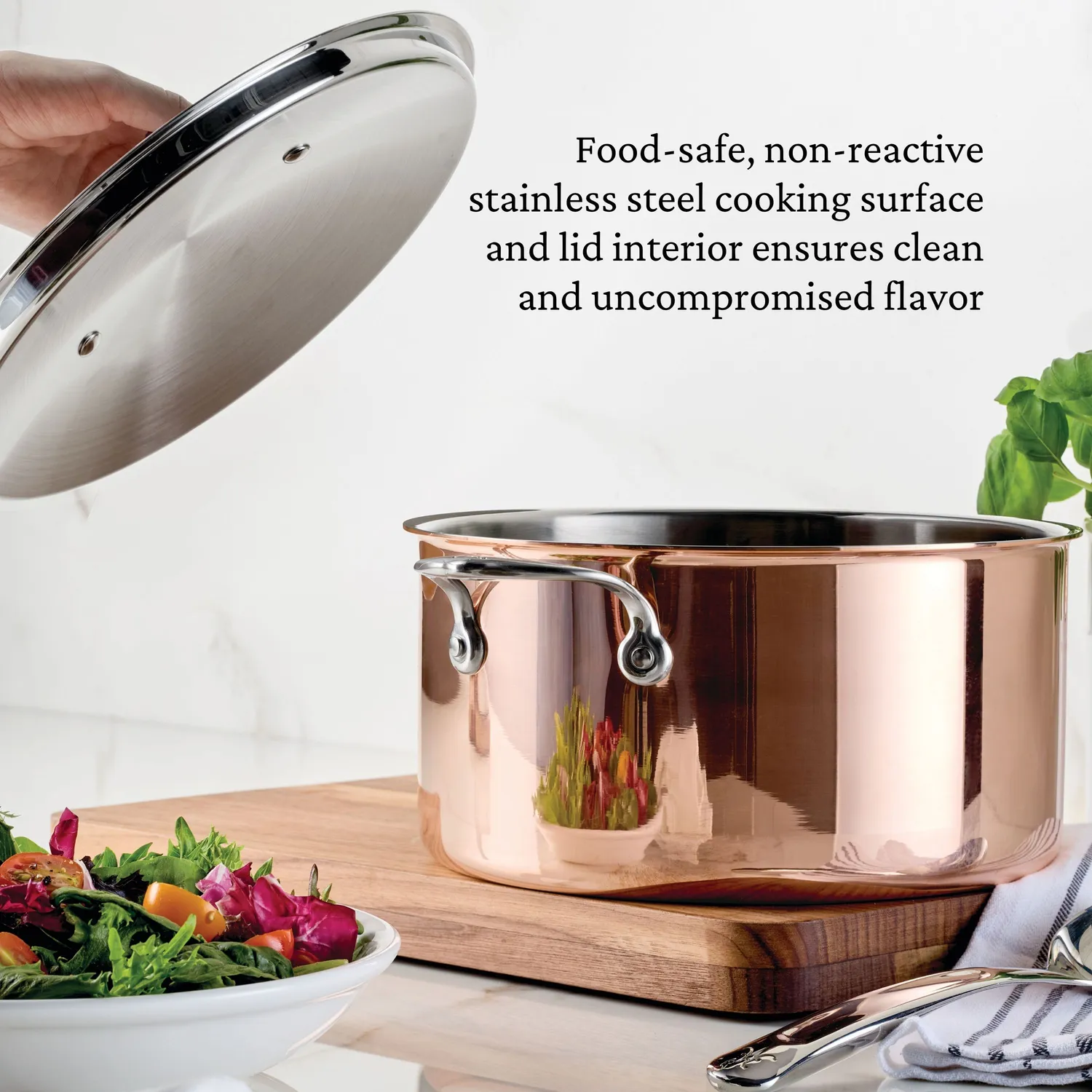 Hestan CopperBond® Aura™ Covered Stockpot