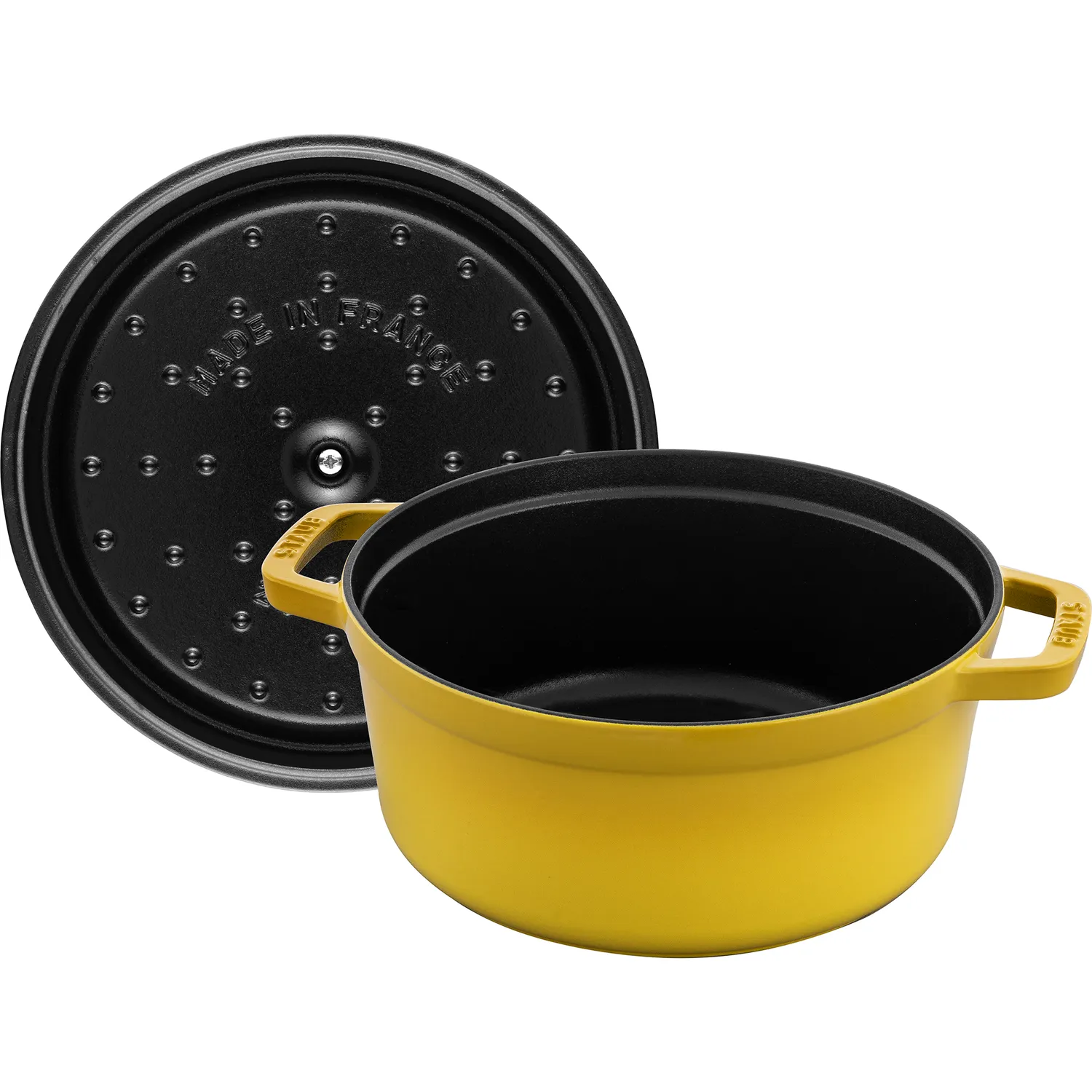 Staub Round Dutch Oven, 4 qt.