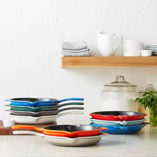 Le Creuset Classic Skillet, 9"
