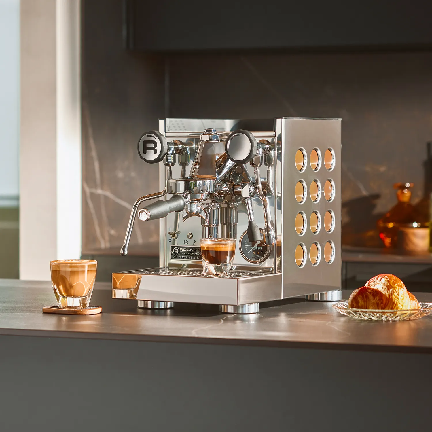Rocket Espresso Appartamento TCA Espresso Machine