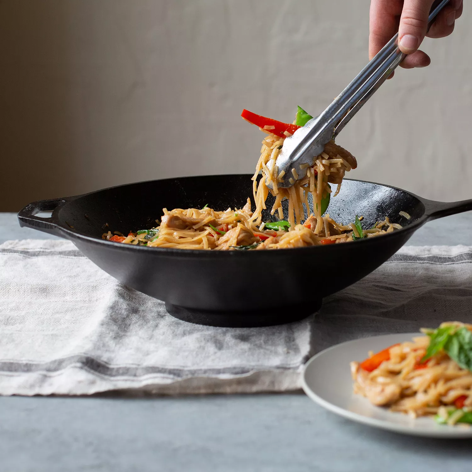 Lodge - Chef Collection 12 Cast Iron Stir Fry Skillet