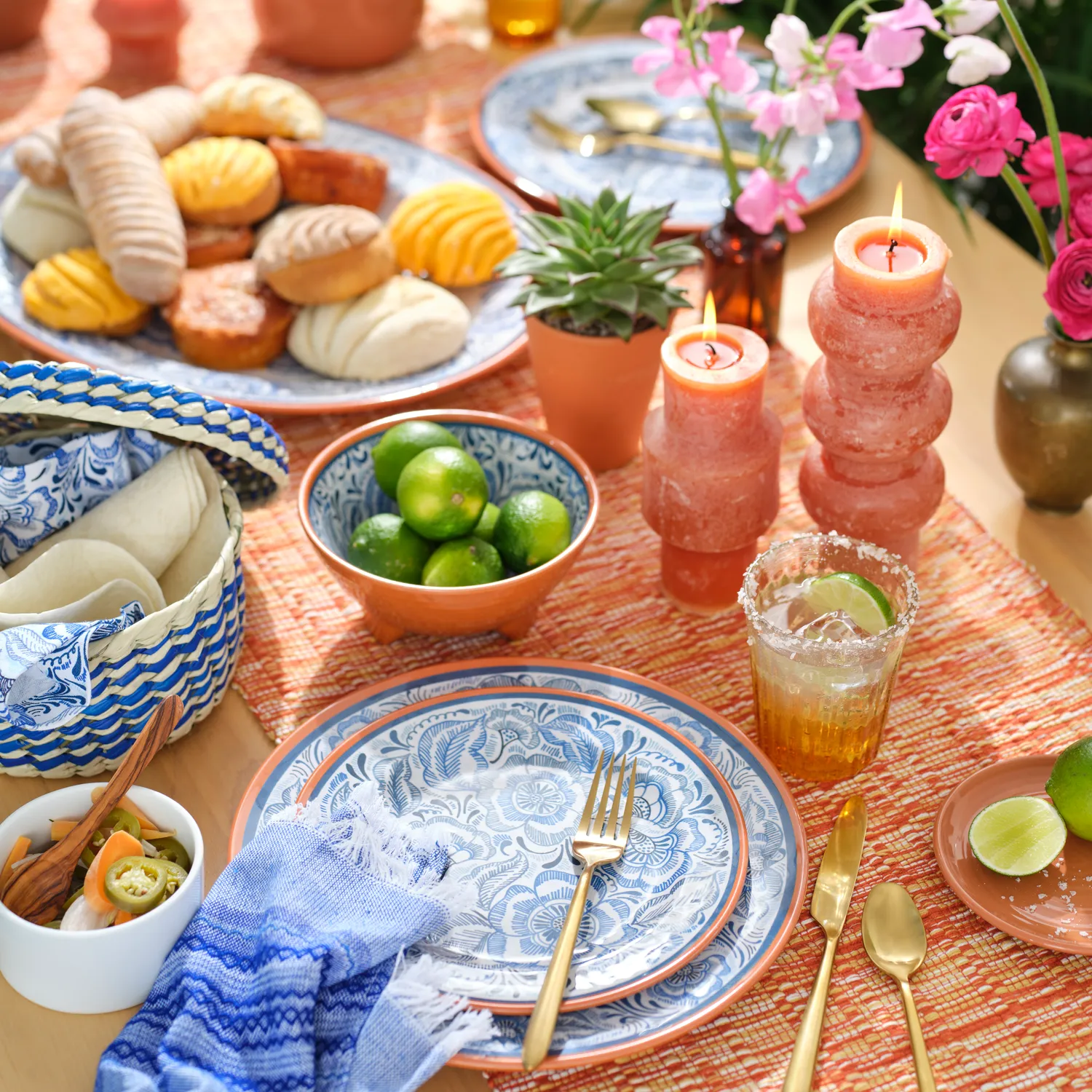 Sur La Table Azul Woven Runner