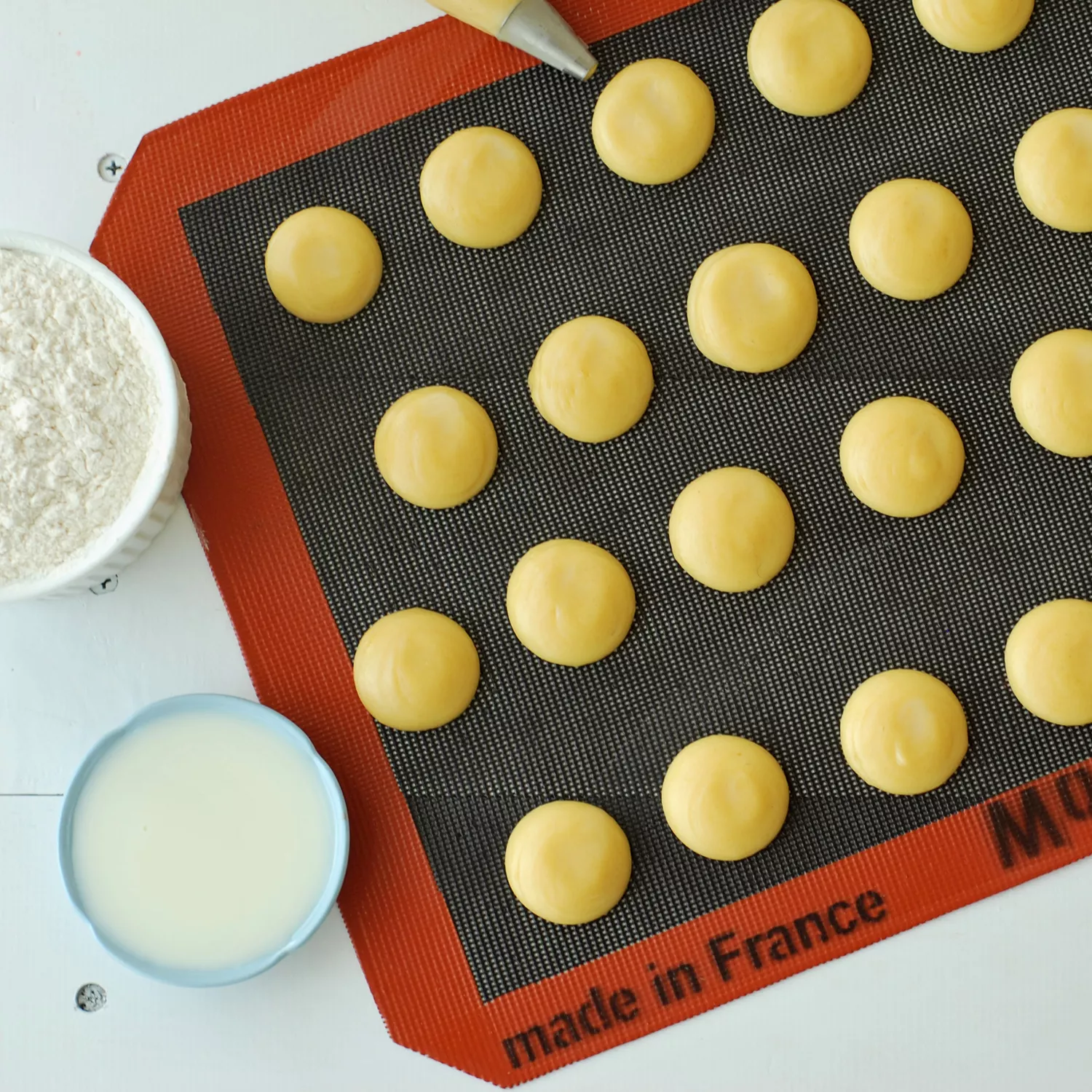 Sur La Table Nonstick Silicone Pastry Mat, 18 x 25