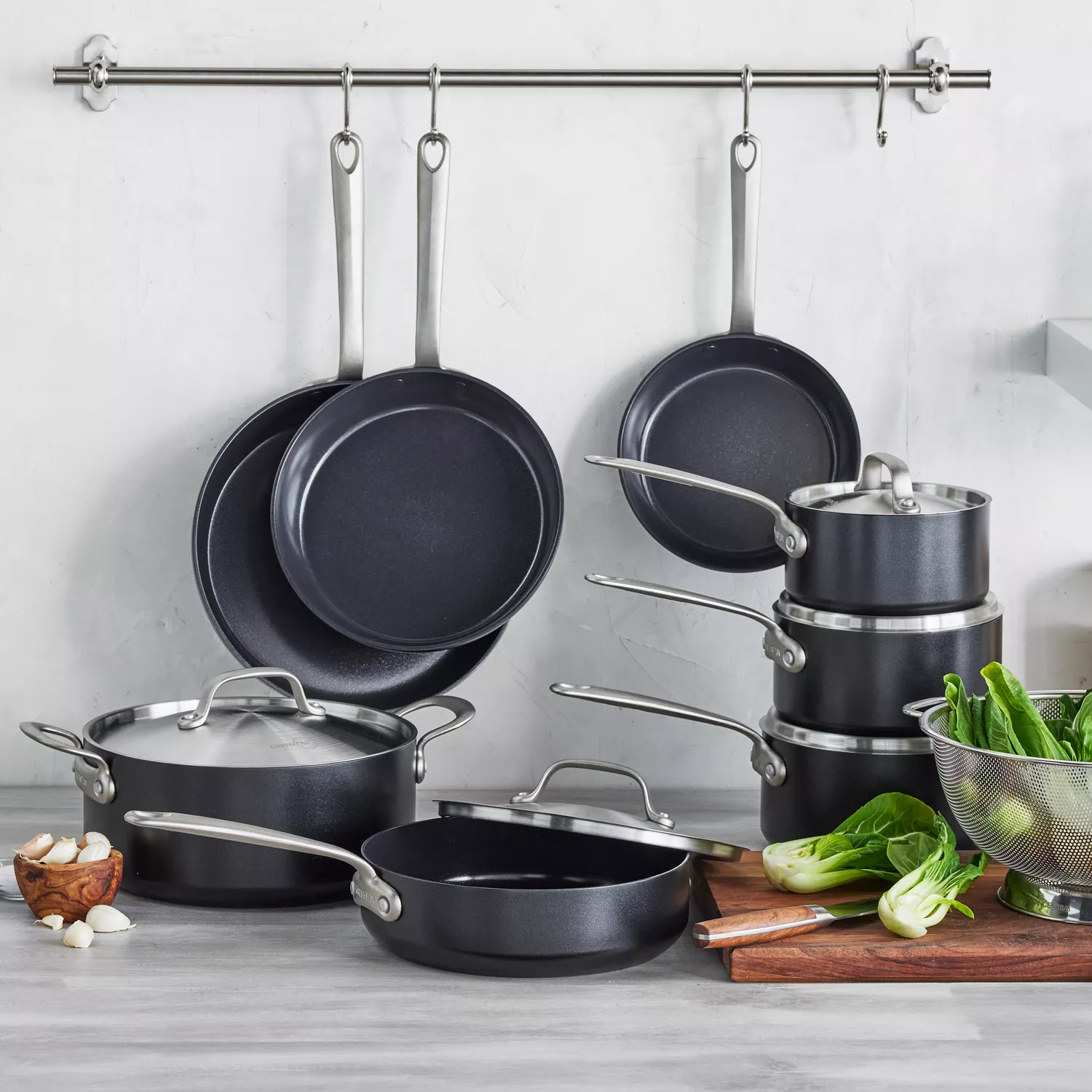 13 Piece Cookware Set With Lids