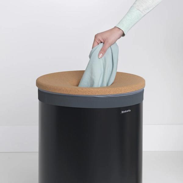 Brabantia 16-Gallon Laundry Hamper - thumbnail 3