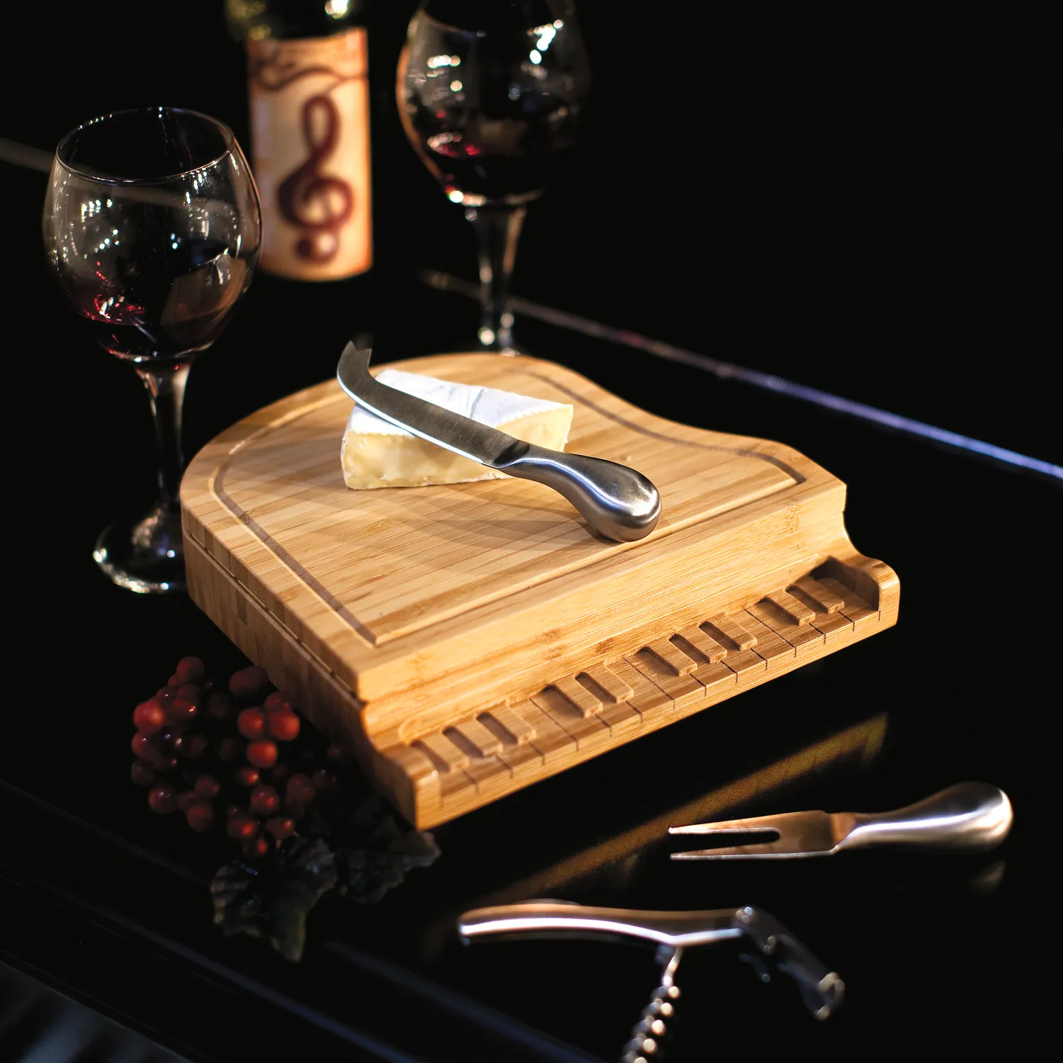 Picnic Time Piano Cheese Cutting Board & Tools Set