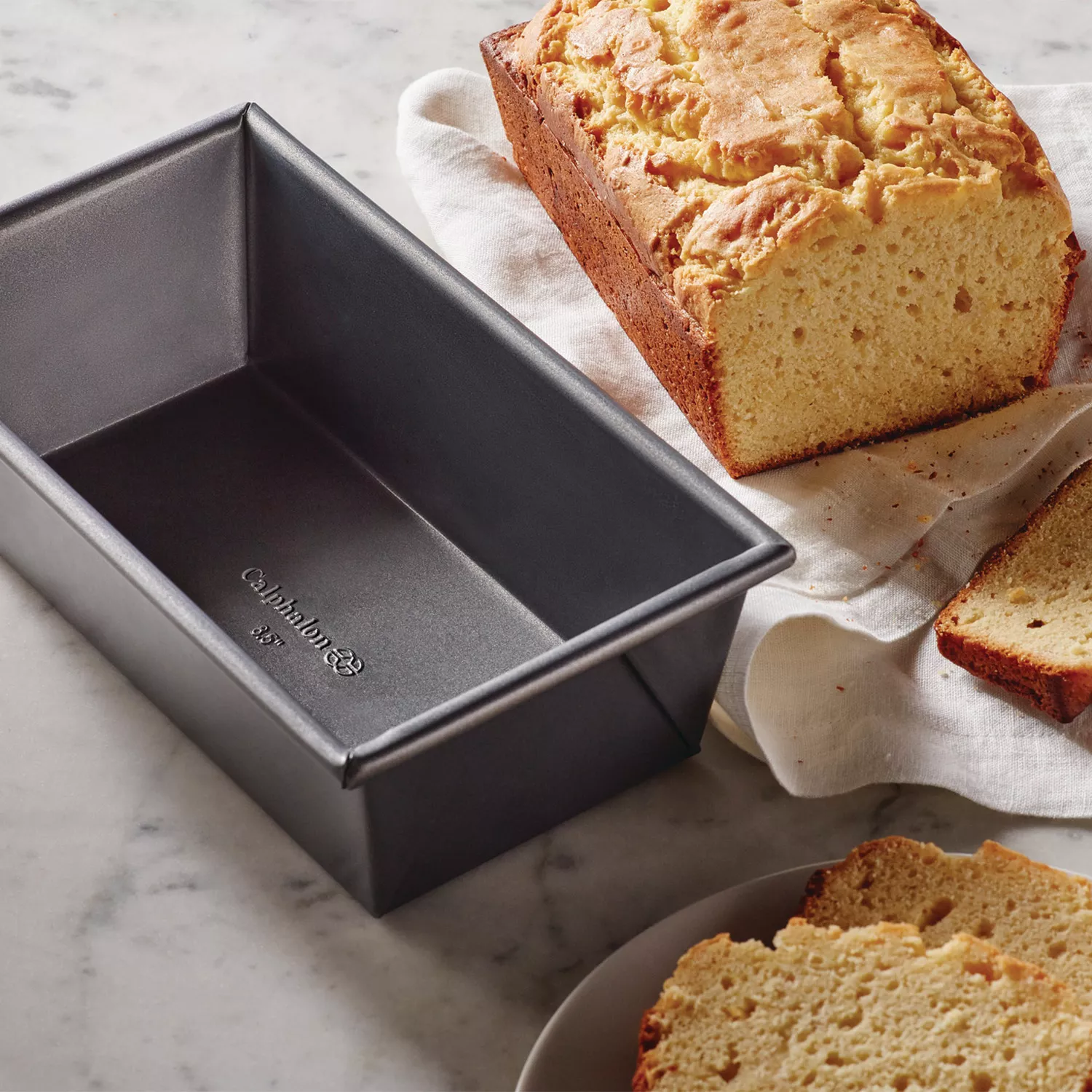 Strapped Mini Bread Loaf Pan Set (4 Loaves)