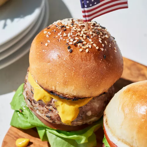 Balsamic &#38; Roasted Onion Turkey Slider