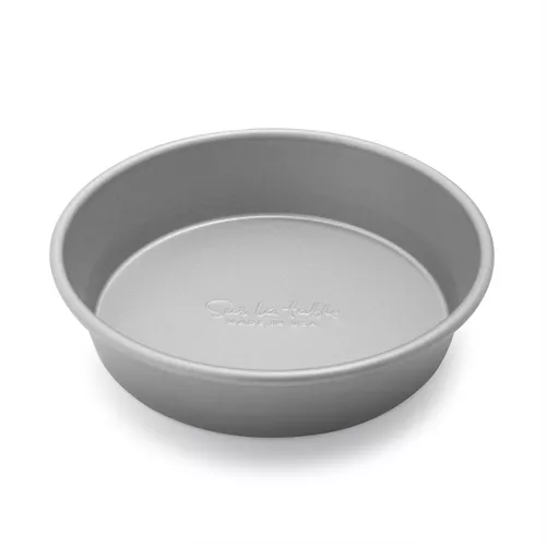 Sur La Table Classic Round Cake Pan