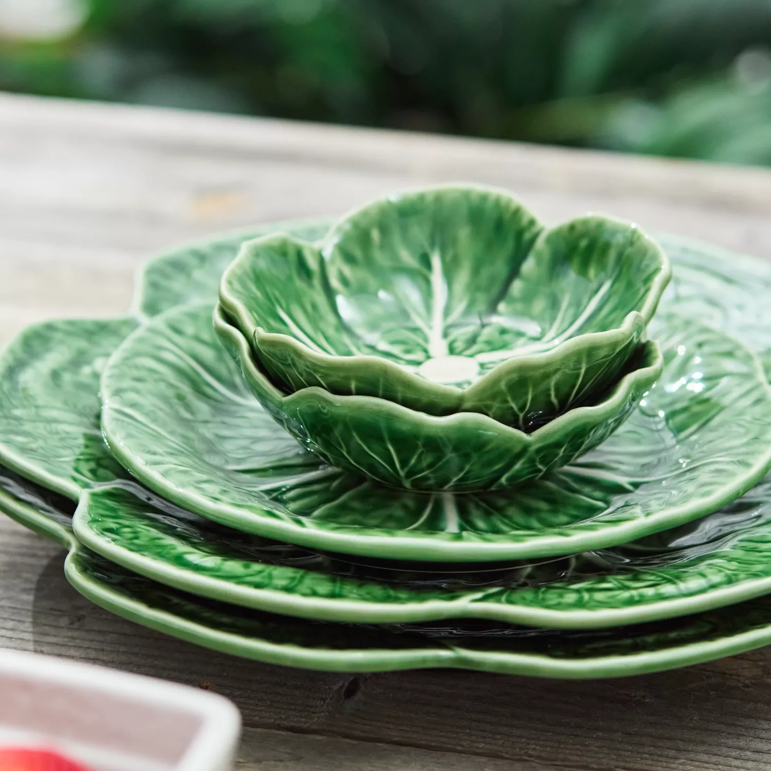 Bordallo Pinheiro Cabbage Green Dinner Plate