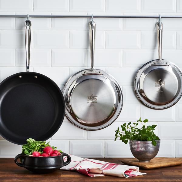 All-Clad D3 Stainless Steel Nonstick Egg Perfect Pan - thumbnail 6