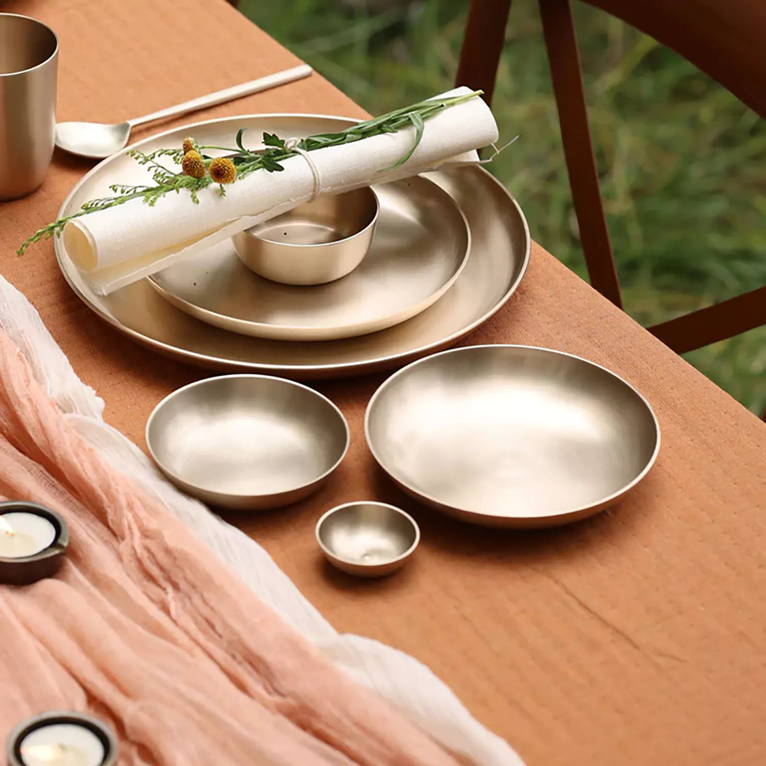 Shop brass dinner set online – Fleck