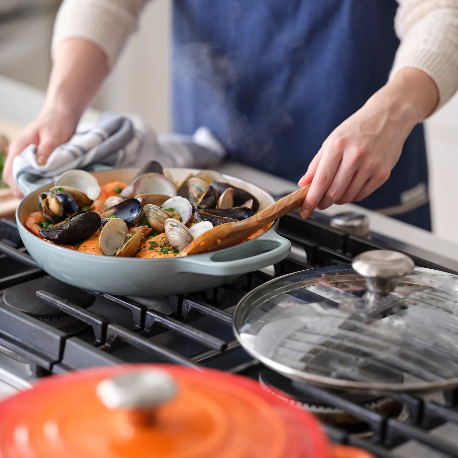 Le Creuset Signature Braiser with Glass Lid, 2.25 qt.