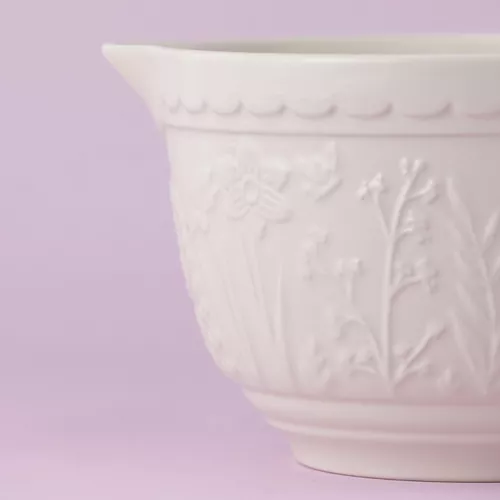 Mason Cash in the Meadow Batter Bowl, 2 Qt.