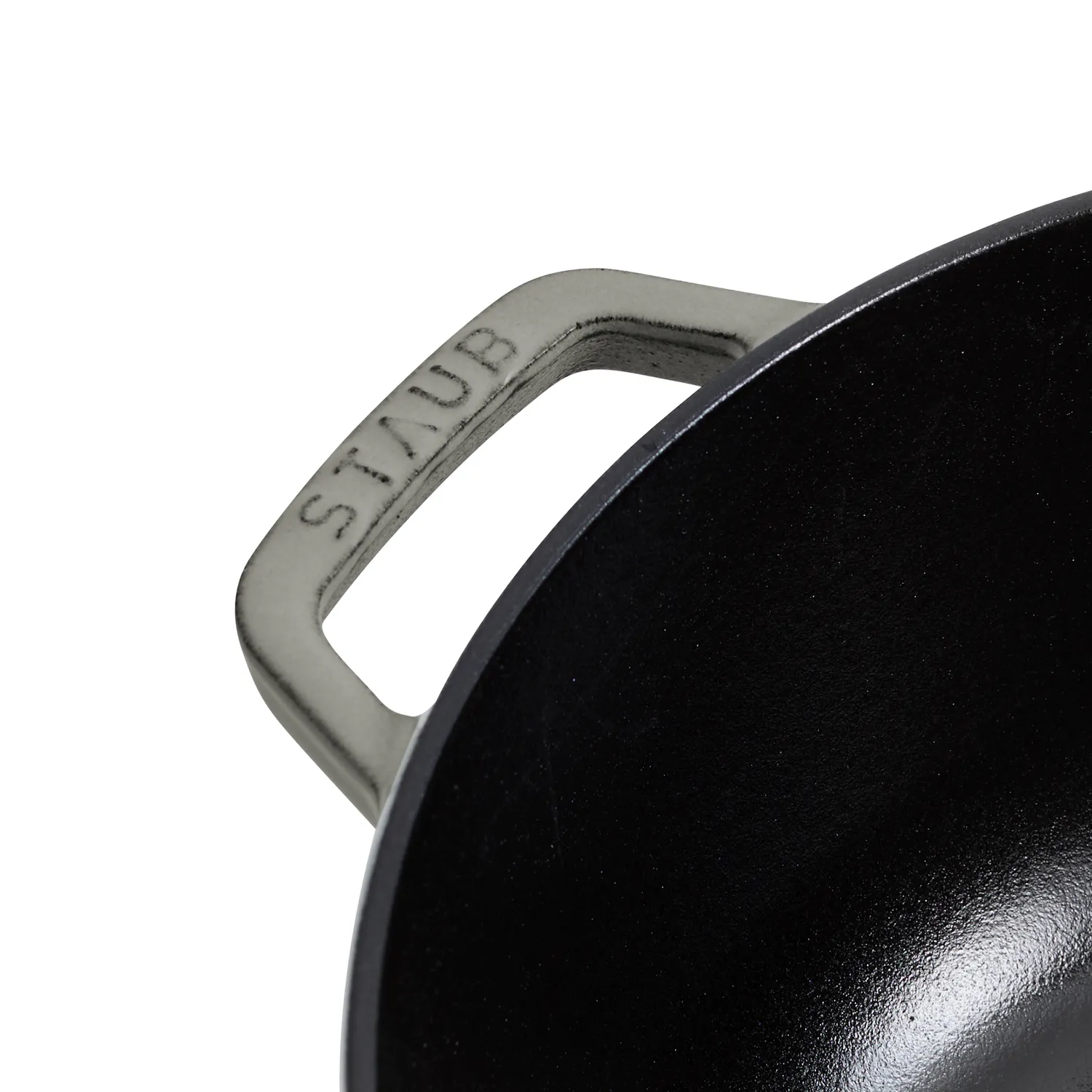 Staub Essential French Oven, 5 Qt. 
