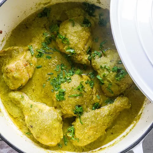 Pollo en Salsa Verde