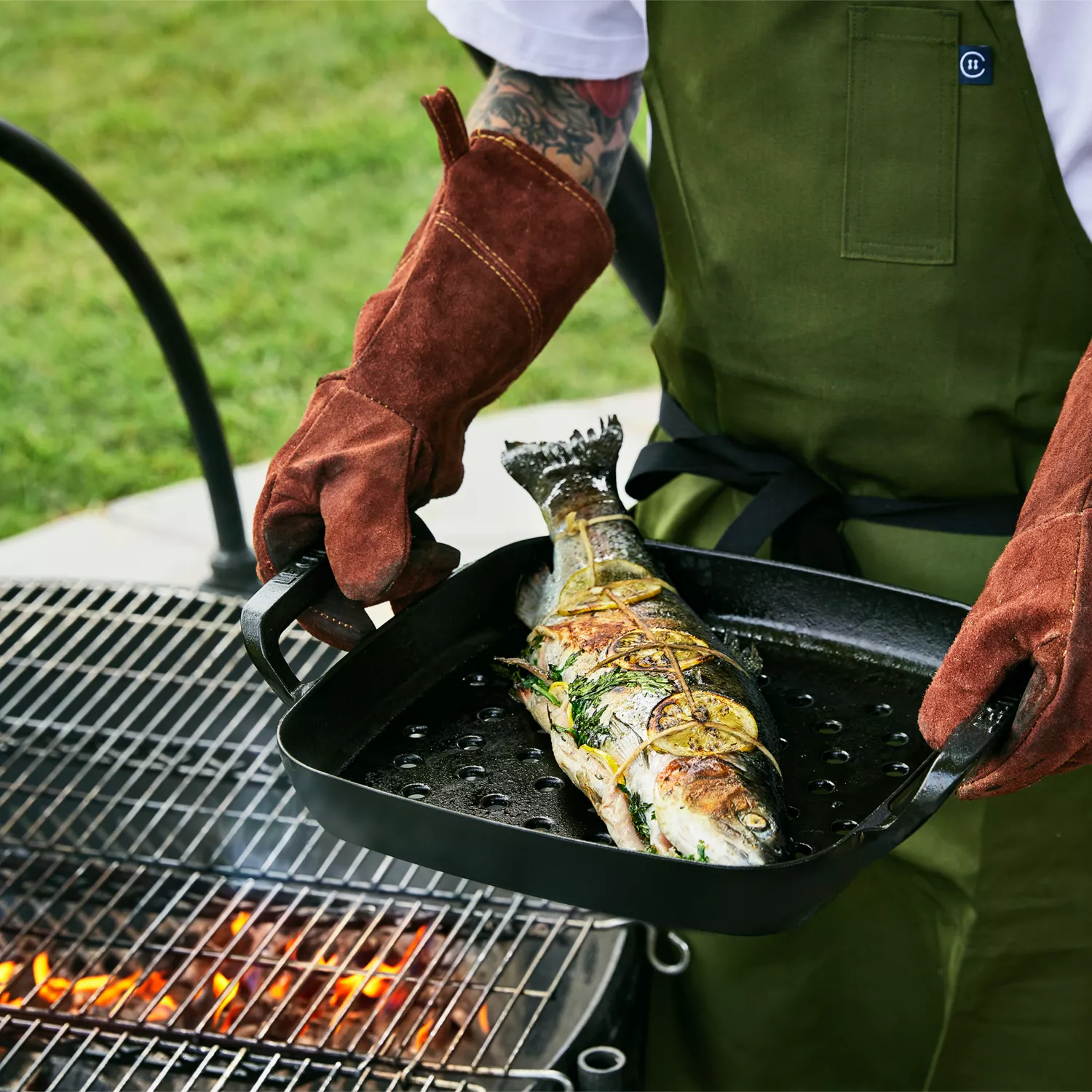 Le Creuset Alpine Square Grill Basket, 12”