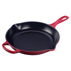 Le Creuset Signature Cast-Iron Skillet, 10.25"