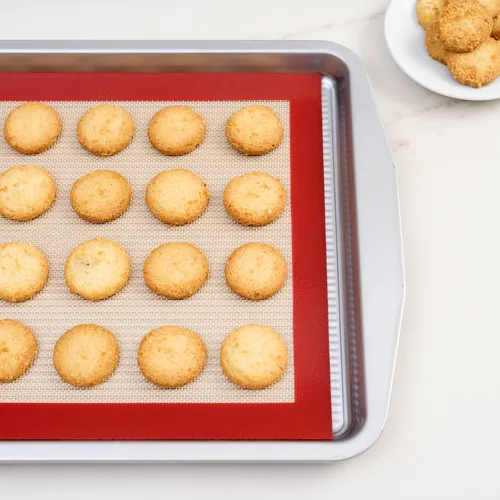 NoStik Silicone Quarter-Sheet Baking Mat