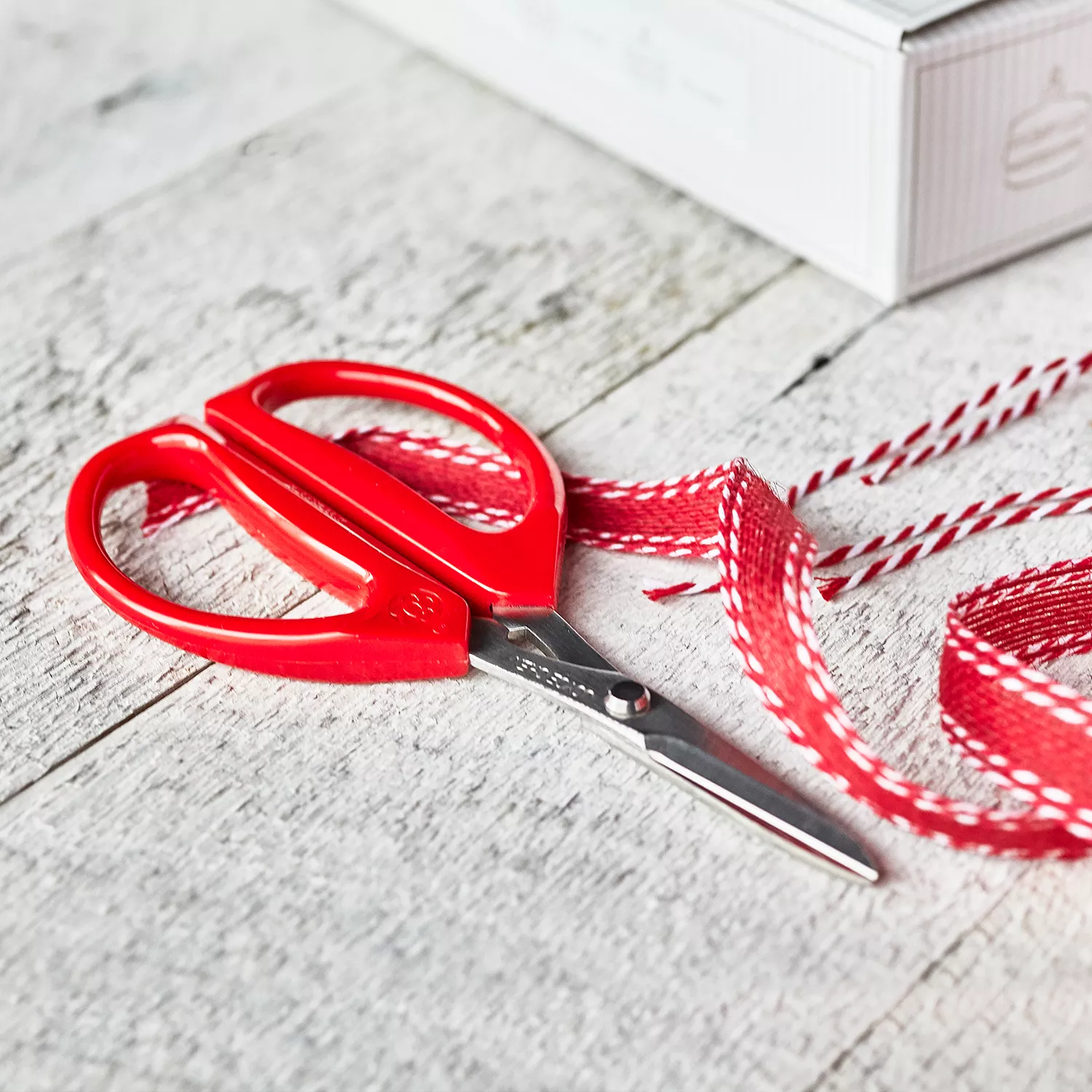 Joyce Chen Original Unlimited Scissors